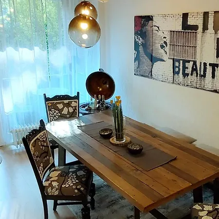 Lejlighed Grosse Ferienwohnung, 4x Zimmer, 2x Balkone In Isernhagen